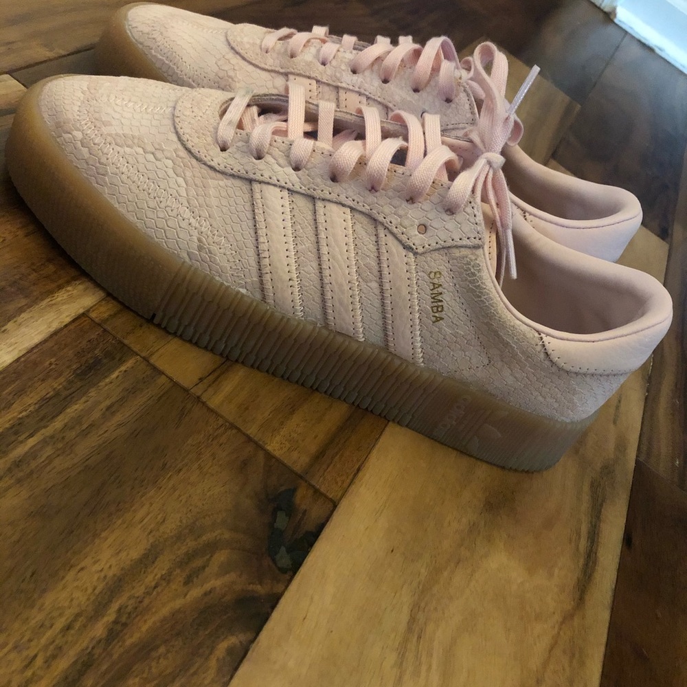 Adidas Samba Sneakers
